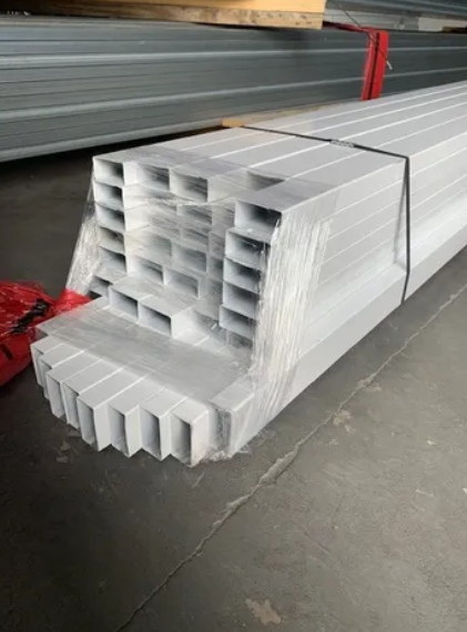Rieles 2" X 1" X 24 'X 20 GA $35